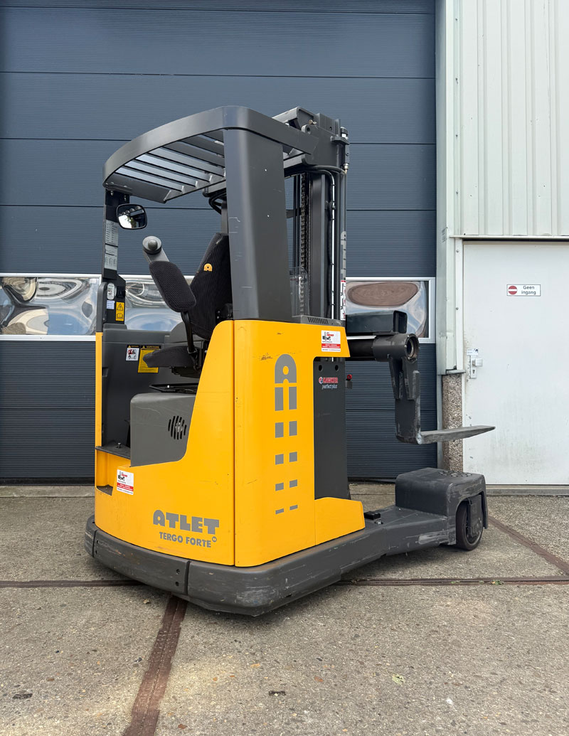 Atlet 4-weg reachtruck-7